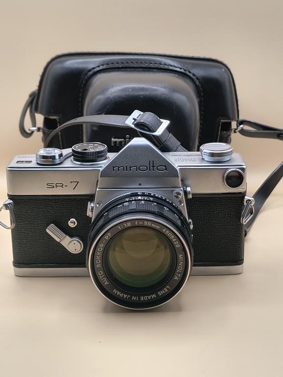 Aparat fotograficzny Minolta SR-7