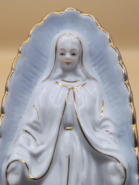 Figurka porcelanowa - Matka Boska