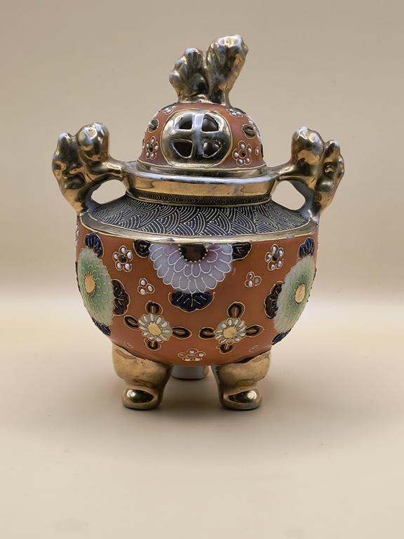 Kadzielnica porcelanowa - Japonia