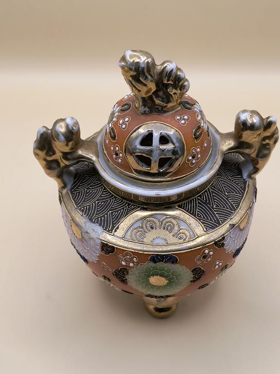 Kadzielnica porcelanowa - Japonia