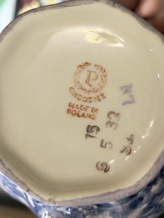 Serwis kawowy porcelanowy - CHODZIEŻ