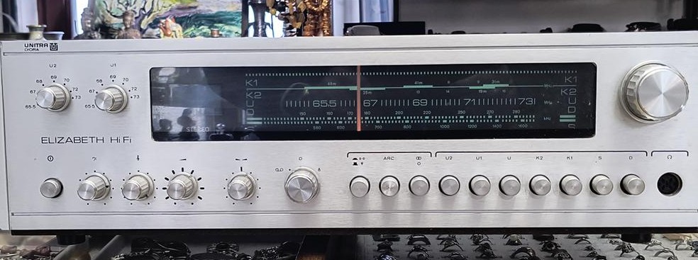 Amplituner UNITRA ELIZABETH DSH 102