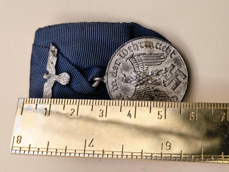 Medal za 4 Lata Służby w Wehrmachcie (szpanga)