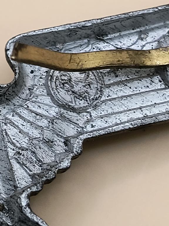 Odznaka czapkowa NSDAP