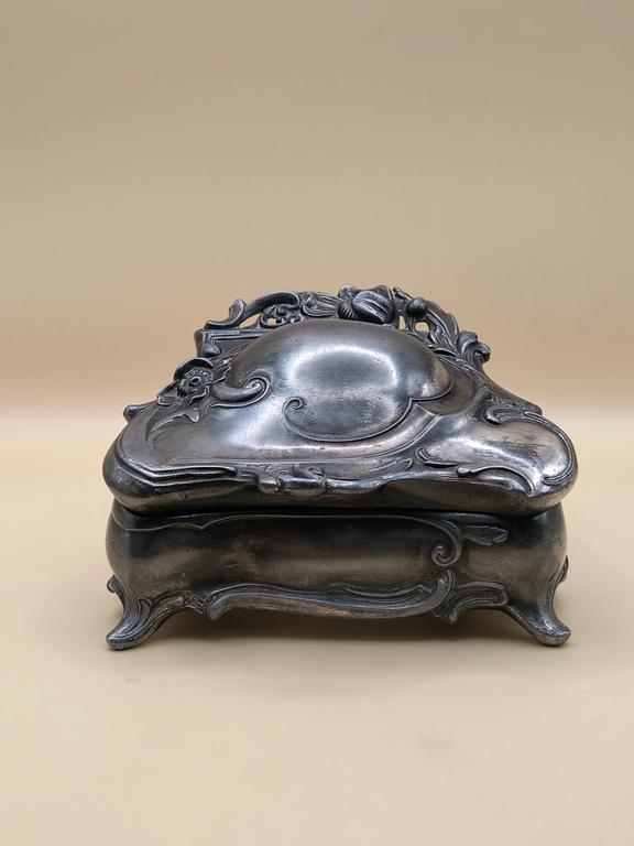 Szkatułka, puzderko - secesja