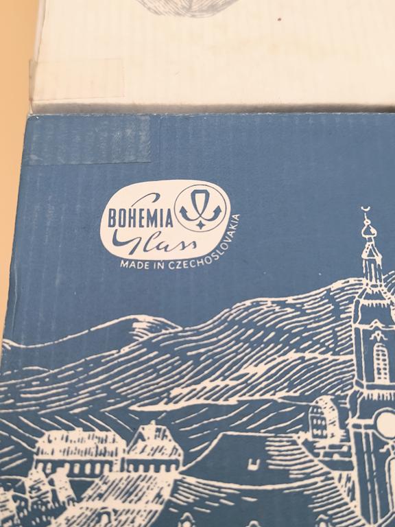 Zestaw kieliszków kryształowych BOHEMIA - nieużywane