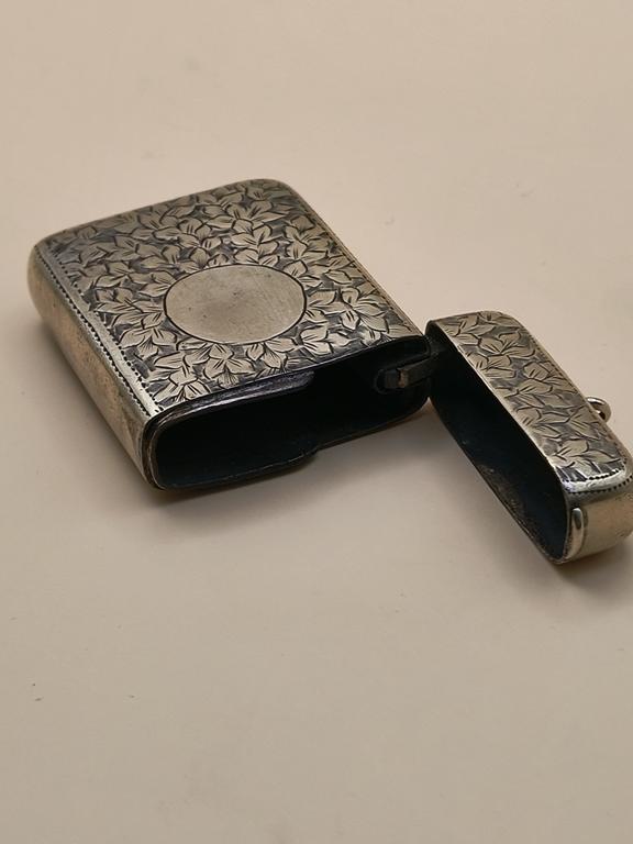 Pojemnik-pudełko na zapałki