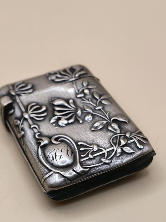 Pojemnik-pudełko na zapałki - z monogramem