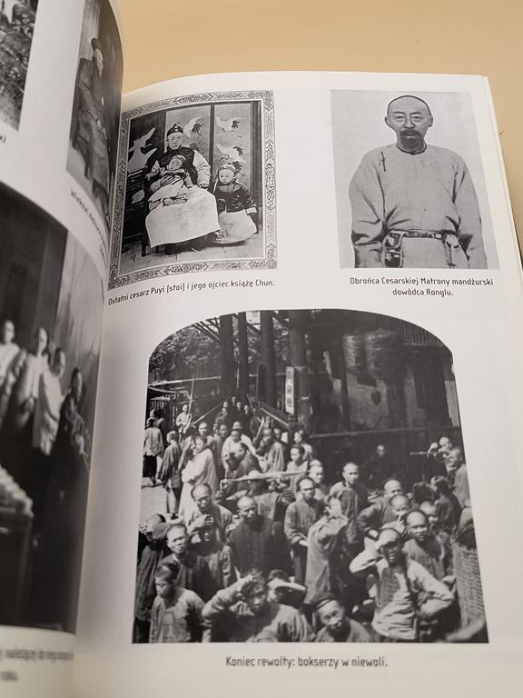 Książka "CHINY. Upadek i narodziny wielkiej potęgi" Jonathan Fenby, 2009 r.