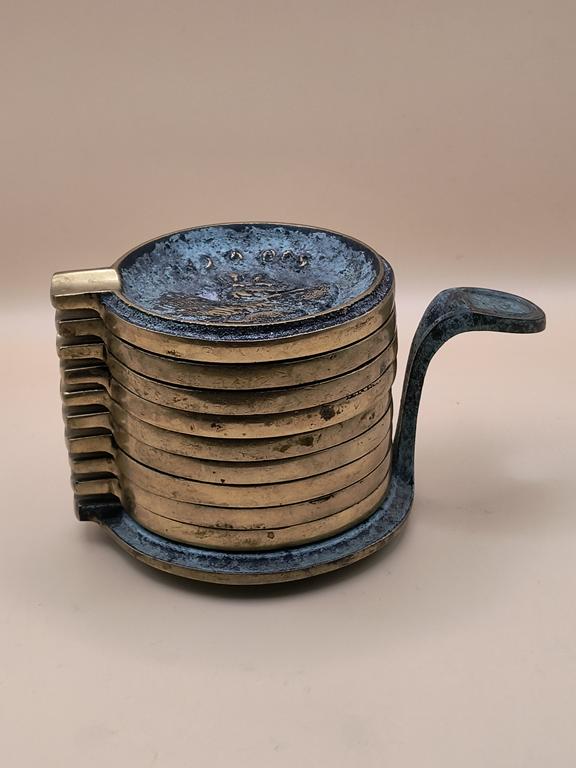 Zestaw popielniczek z mosiądzu, 10 sztuk