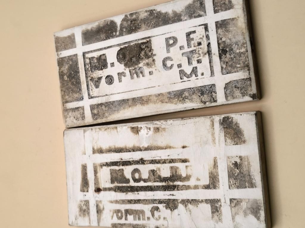 Para kafli ceramicznych - w stylu secesyjnym