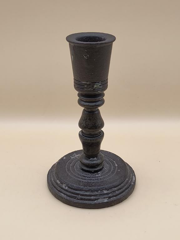 Świecznik z brązu - toczony - XIX w.