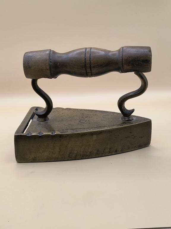 Żelazko na duszę, 1879 r.