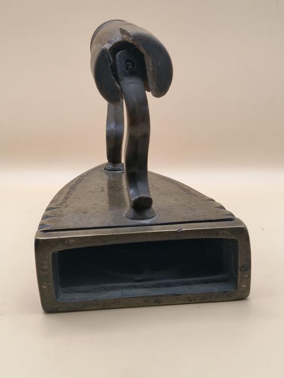 Żelazko na duszę, 1879 r.