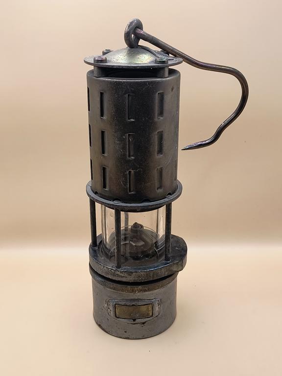 Lampa górnicza benzynowa