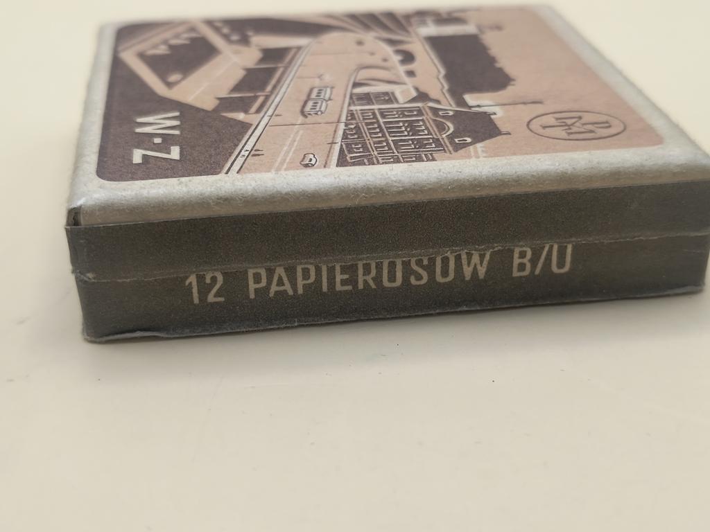 Pudełko po papierosach W-Z