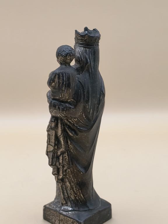 Figurka - Matka Boska z Dzieciątkiem