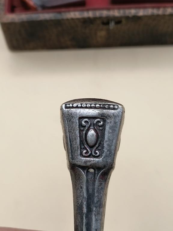 Tłok pieczętny z monogramem