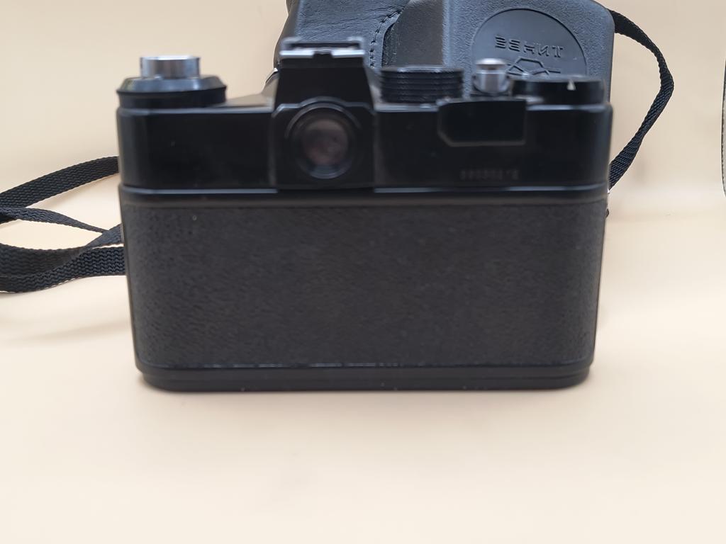 Aparat fotograficzny Zenit 11