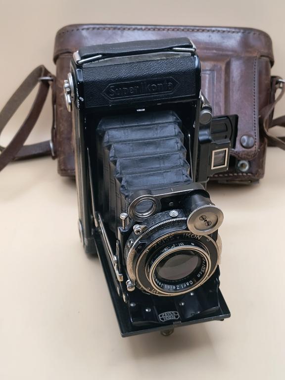 Aparat fotograficzny mieszkowy ZEISS IKON