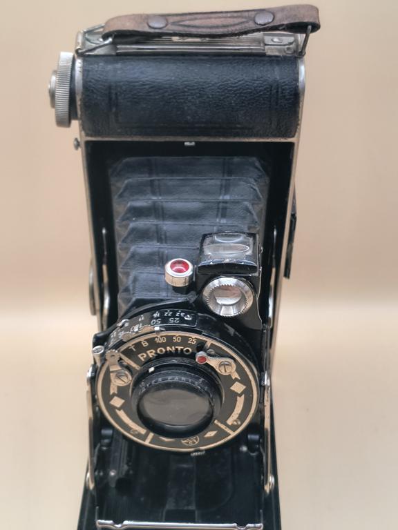 Aparat fotograficzny mieszkowy PRONTO