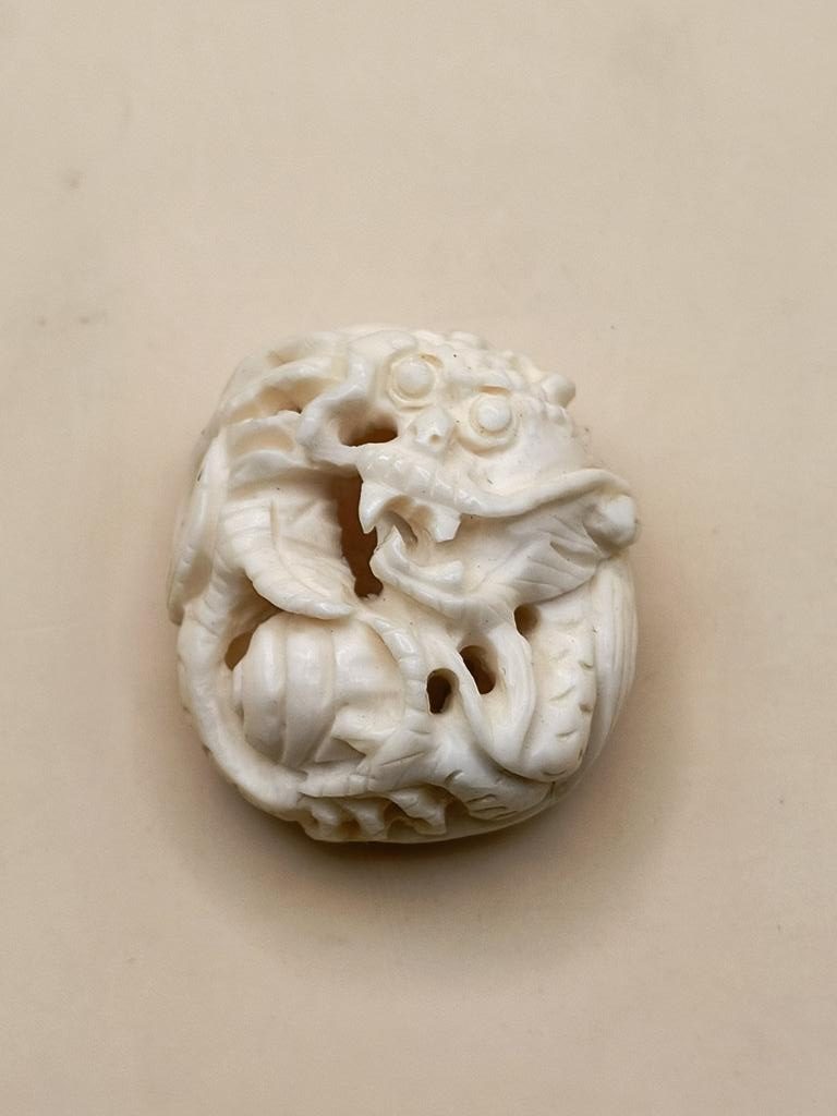 Figurka japońska netsuke