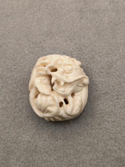 Figurka japońska netsuke