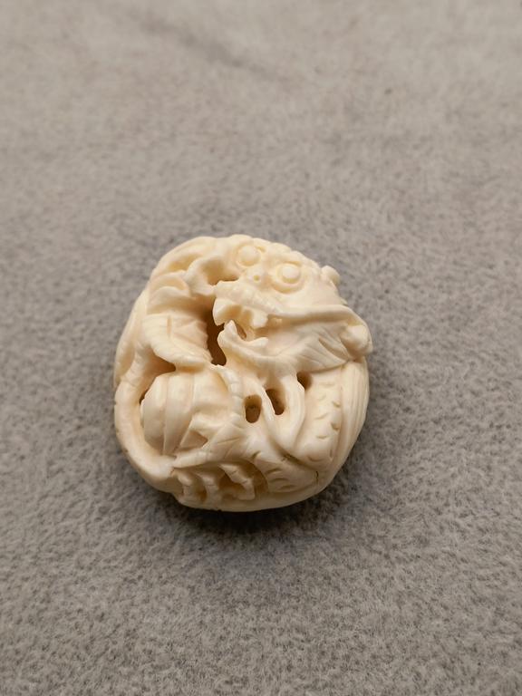 Figurka japońska netsuke
