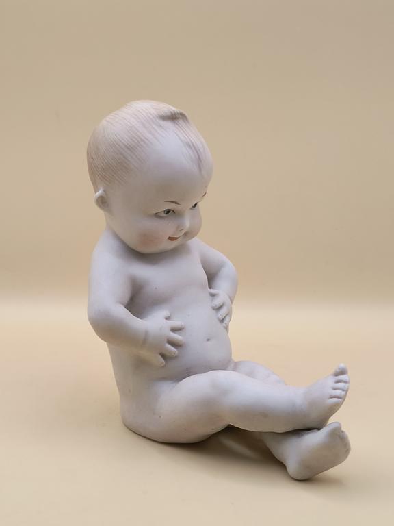Figurka porcelanowa bobasa – „PIANO BABY”, Gebrüder Heubach (Bracia Heubach)
