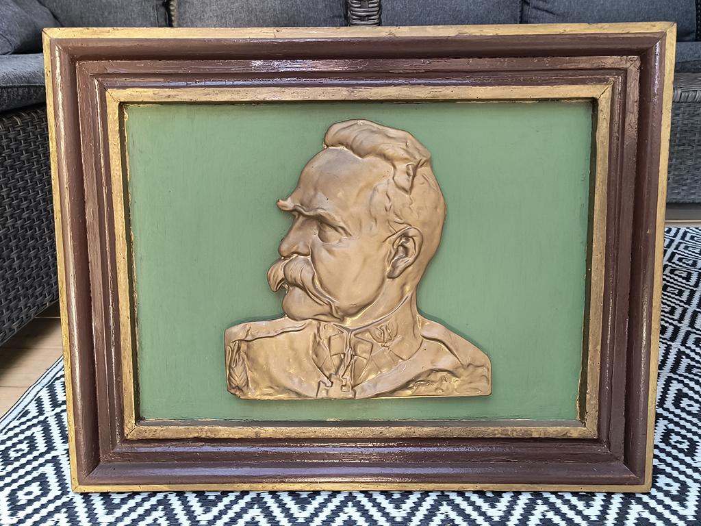 Plakietka gipsowa - Józef Piłsudski