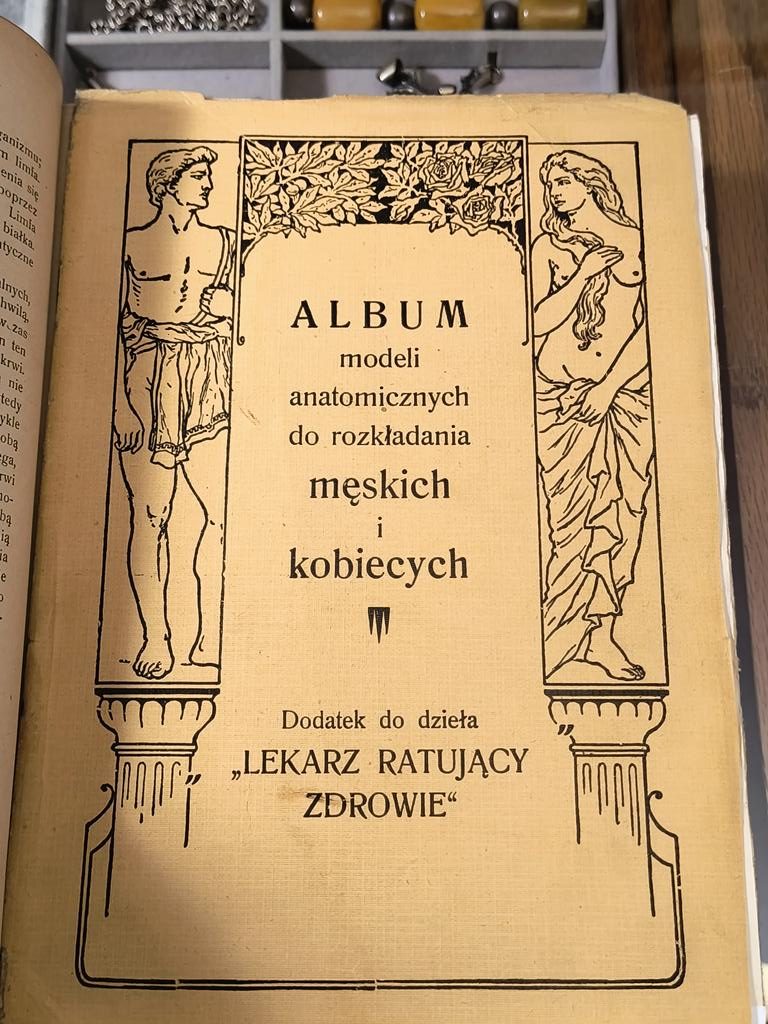 Książka "Lekarz ratujący zdrowie", 2 tomy, 1930 r.