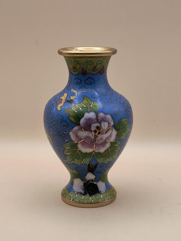 Wazon niebieski z emalią cloisonne - Chiny, XX wiek