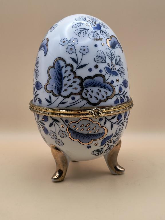 Duże puzderko porcelanowe - jajo