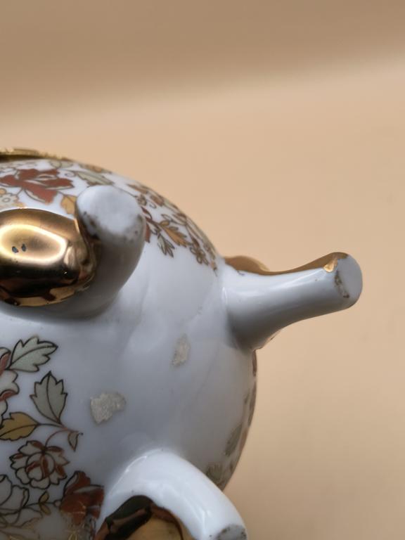 Porcelanowe puzderko - jajo