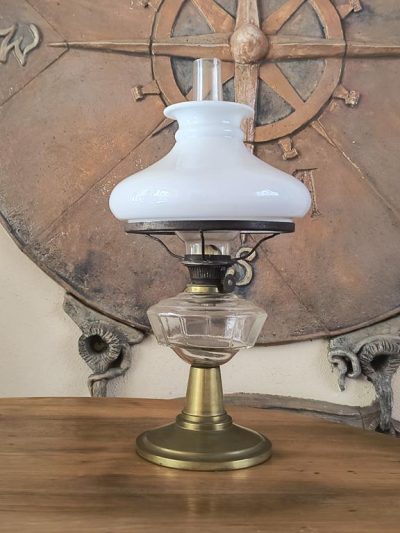 Lampa naftowa