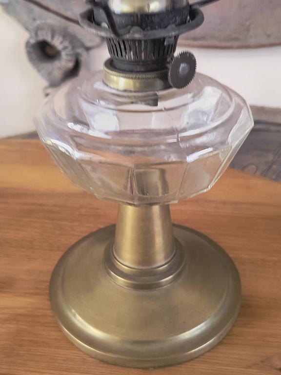 Lampa naftowa
