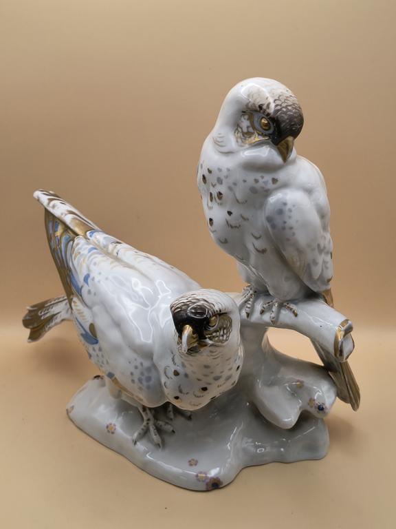 Figurka porcelanowa - Karl Ens - sokoły