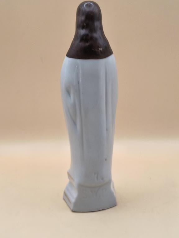 Figurka porcelanowa - Jezus Chrystus, XX w.