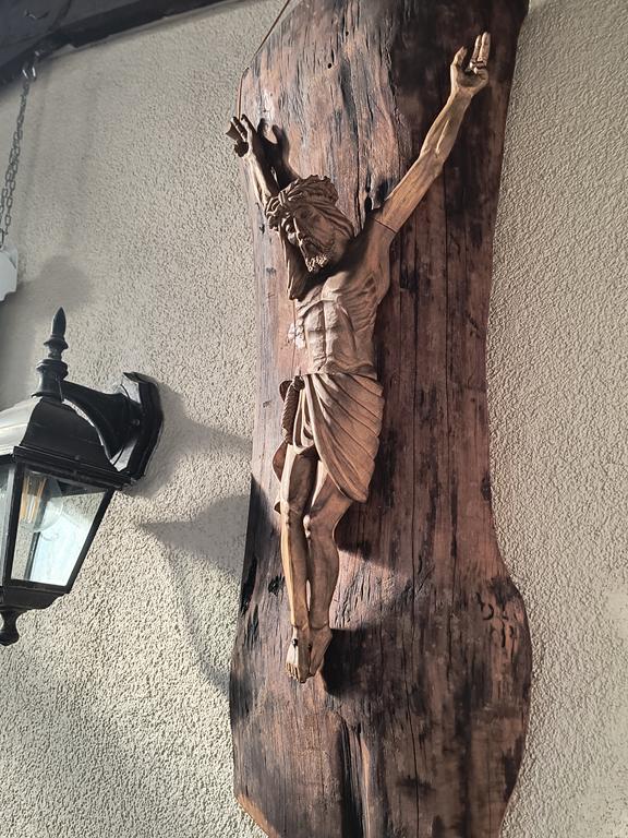 Rzeźba ludowa drewniana - Jezus Chrystus