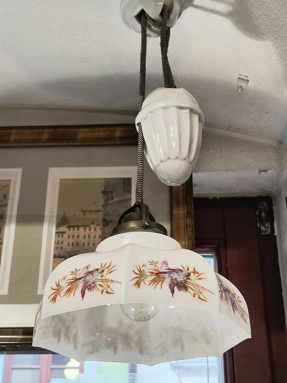 Przedwojenna lampa wisząca z wagą