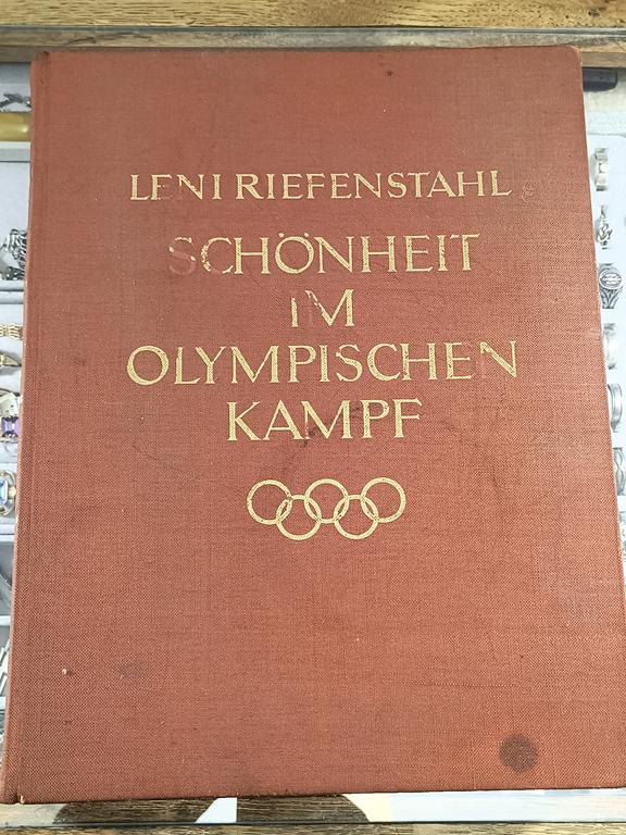 Książka w j. niemieckim - Leni Riefenstahl "Schonheit im Olympischen Kampf" - Piękno w walce olimpijskiej, 1937 r.
