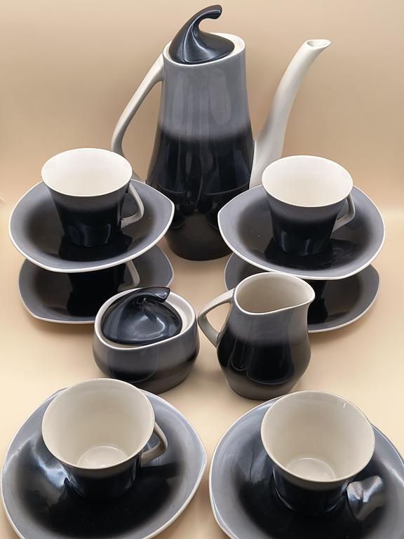 Serwis kawowy porcelanowy „Iza”, Chodzież