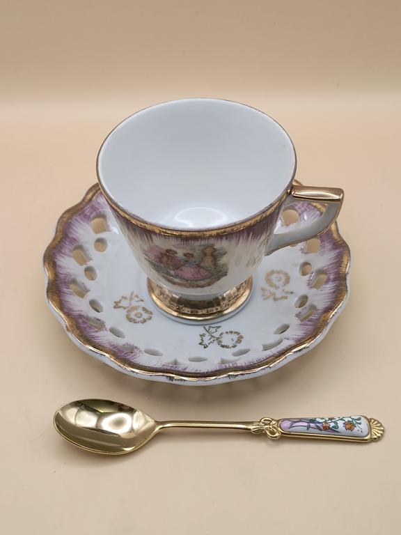 Filiżanka porcelanowa ze spodkiem i łyżeczką