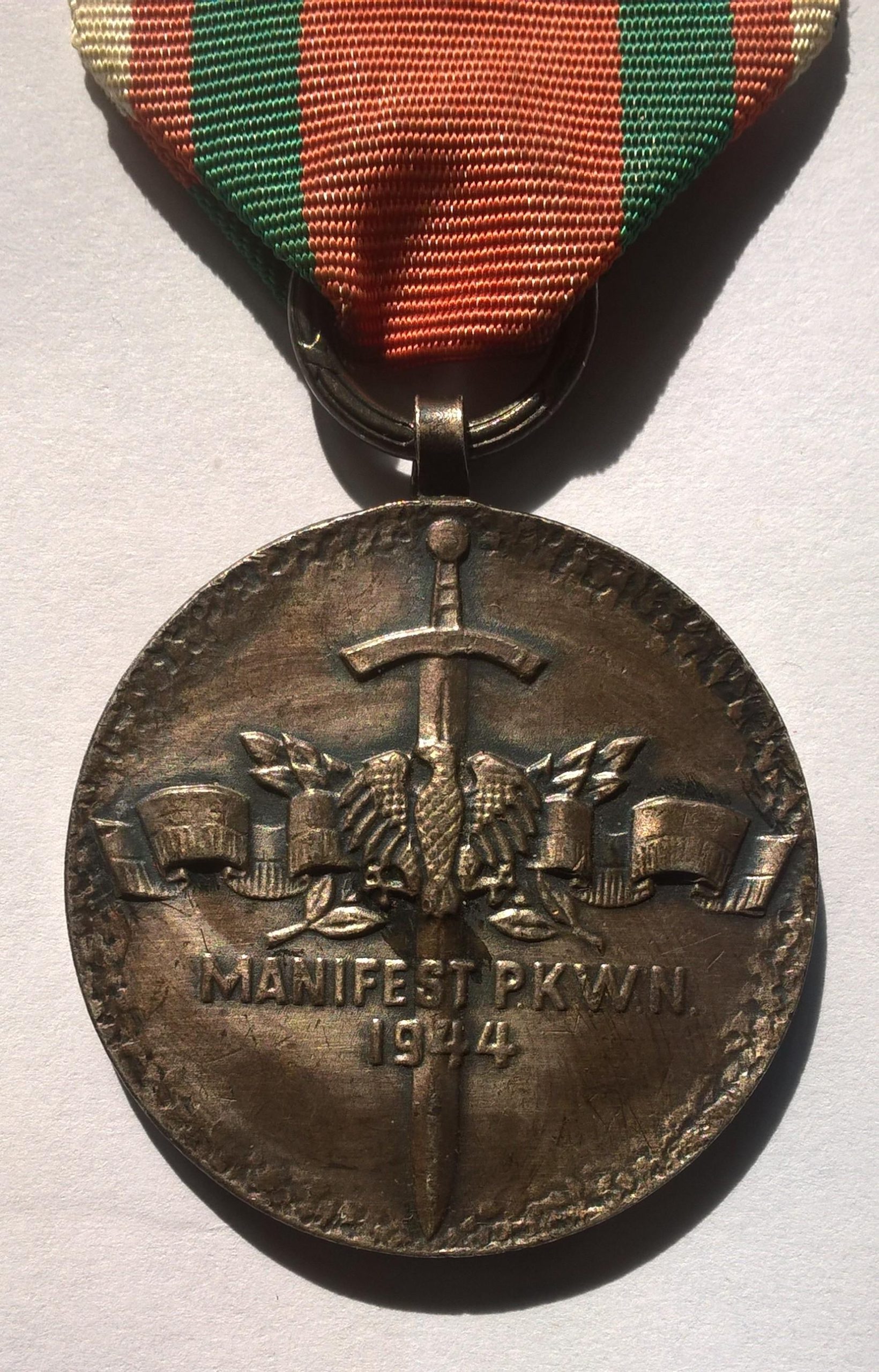 Medal PRL - Uczestnikom Walk w Obronie Władzy Ludowej / Manifest PKWN 1944