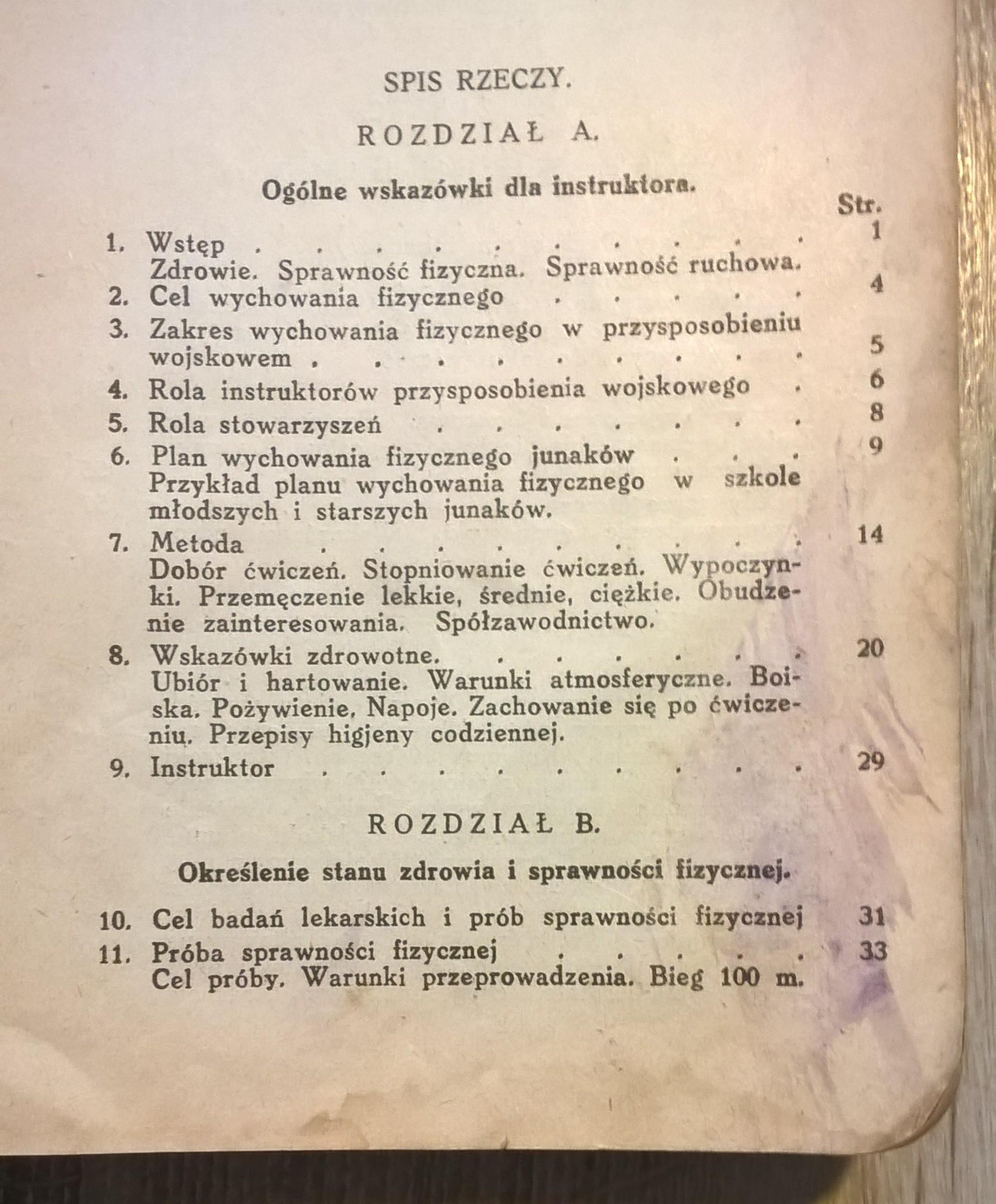 Książka "Szkoła junaka. Podręcznik instruktora przysposobienia wojskowego - WYCHOWANIE FIZYCZNE", 1933 r.