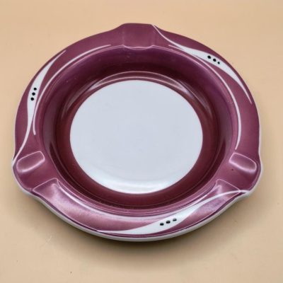 Popielniczka porcelanowa Karolina, w stylu New Look