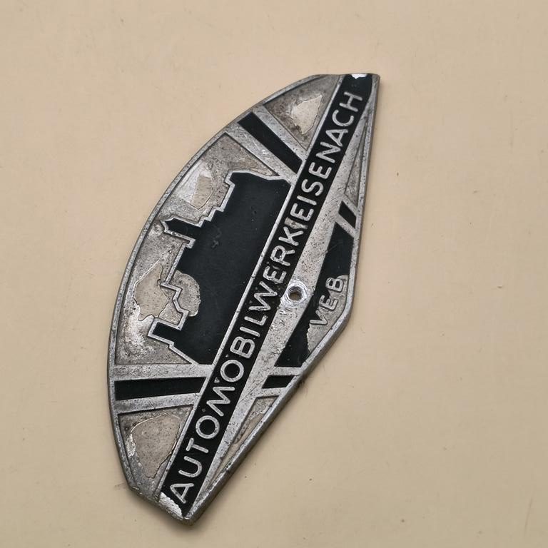 Metalowy emblemat - Wartburg (modele 311, 312 czy wczesne 353)