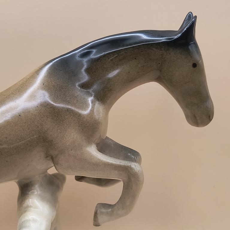 Figurka "Koń" - Zakłady Porcelany i Porcelitu Stołowego CHODZIEŻ