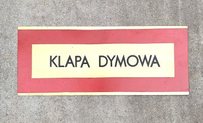 Tabliczka informacyjna PRL – KLAPA DYMOWA