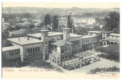 Pocztówka - ZOPPOT. Kurhaus und Blick auf Zoppot - SOPOT. Dom Zdrojowy i widok na Sopot.